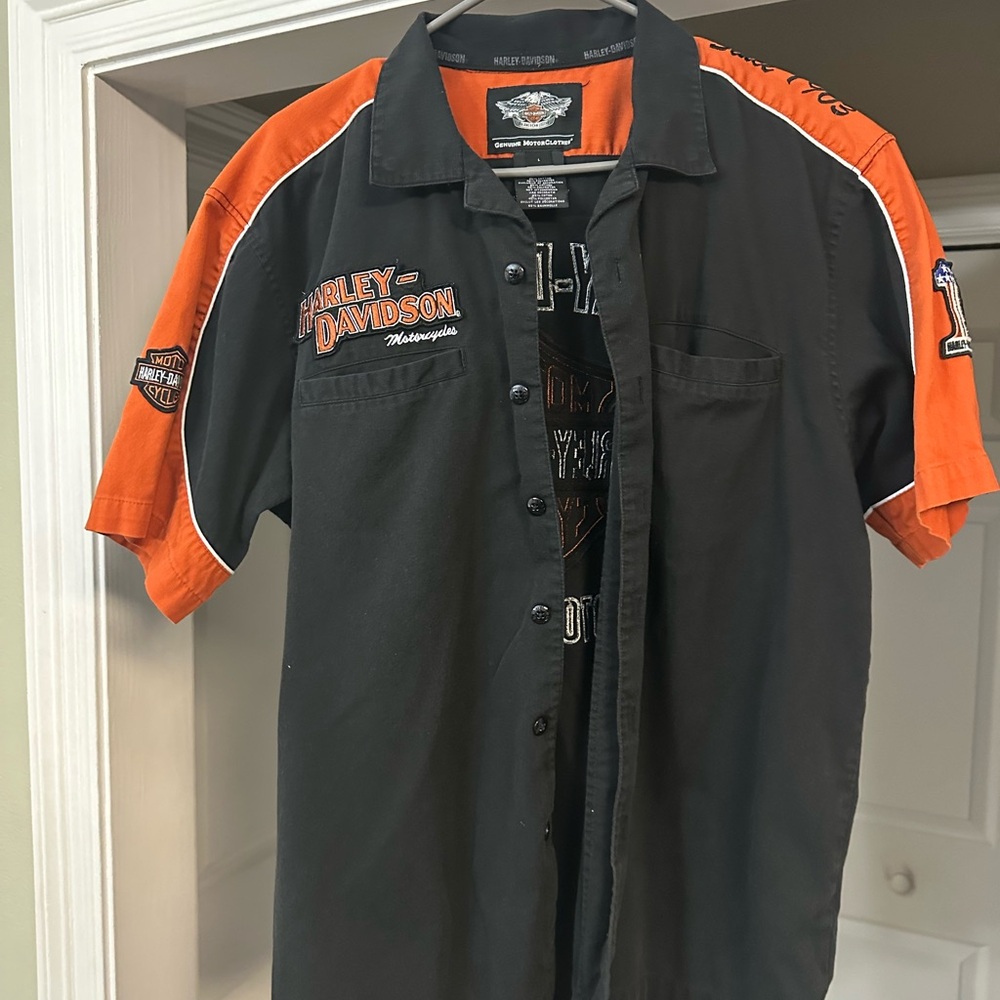 Harley Davidson Garage Mechanic Large Shirt